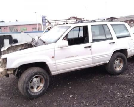 iyideba grand cherokee 1996 wlianis nawilebi
