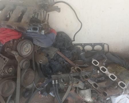 იყიდება იშლება