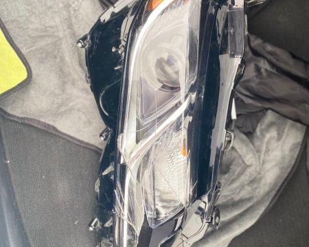 Toyota Camry მარცხენა ფარა