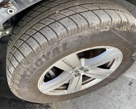 AUDI-ის დისკების და საბურავების კომპლექტი 
