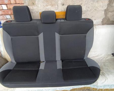 უკანა სავარძელი