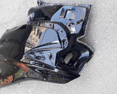 უკანა მარჯვენა კრილო