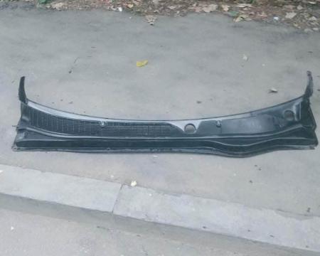 შუშის მწმენდავის (დორნიკების) ხუფი