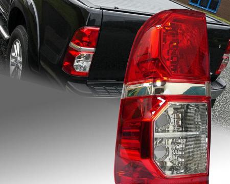 Toyota Hilux 2011- უკანა ფარები