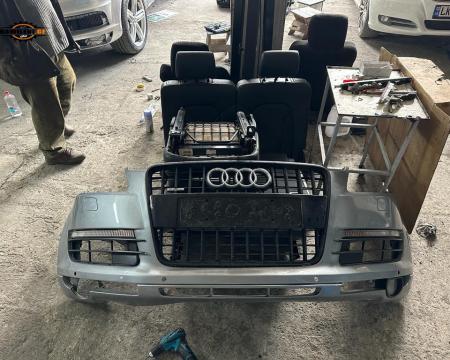 Audi Q7 is germanuli nawilebi farebi Saloni 7 kaciani.cina bamperi