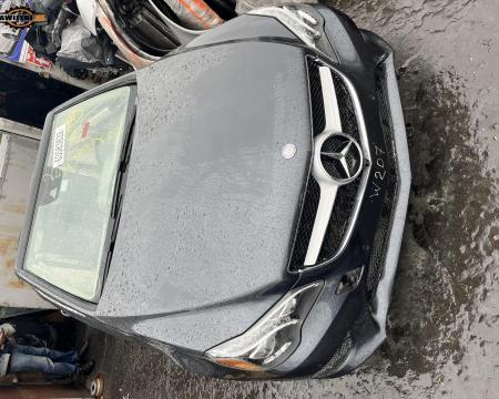 იშლება w207