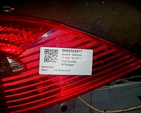  ,,mercedes cls" 219- ის ორიგინალი  უკანა მარჯვენა ფარი. 2005-2010წ.