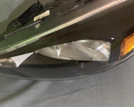 Ford Focus 2018 ორიგინალი წინა მარცხენა ფარი