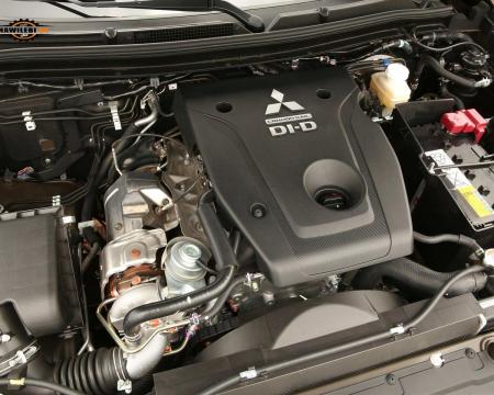 იყიდება-იშლება Mitsubishi l200-ის დიზელის 2.5 ძრავები... გარანტიით ადგილზე ჩადგმით და მისი ნებისმიერი ცალკეული ნაწილები... გადარიცხვით და საბუთითით, ასევე საწვავის, ელექტროობის და წყლის სისტემის სრულად აღდგენა გამართვა... 571 57 75 75