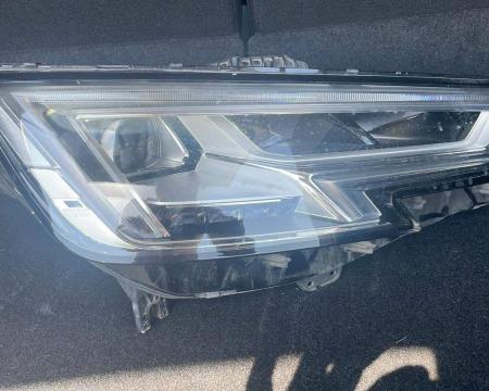 AUDI A4 2016-2019 წინა მარჯვენა ორიგინალი  FULL LED ფარი 