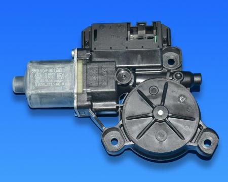 შუშის ამწევი მოტორი