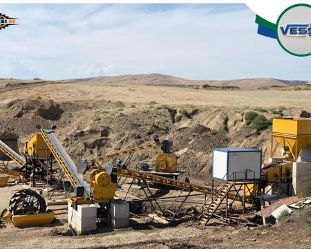 იყიდება ქვის სამტვრევი დანადგარი