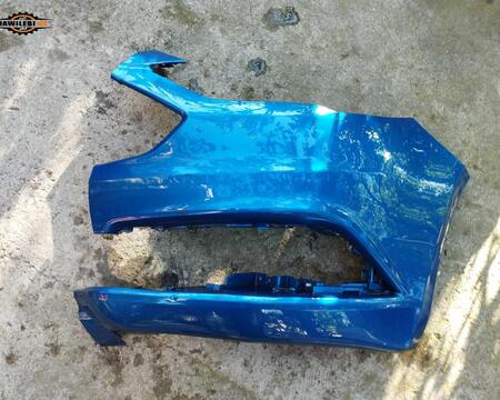 ford fucion hibrid ,,   ნახევარი ბამპერი.