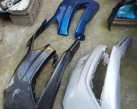 ford fucion hibrid ,,   ნახევარი ბამპერი.