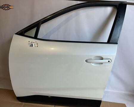 რავ 4 ის ორიგინალი წინა მარცხენა ზბორი კარებები