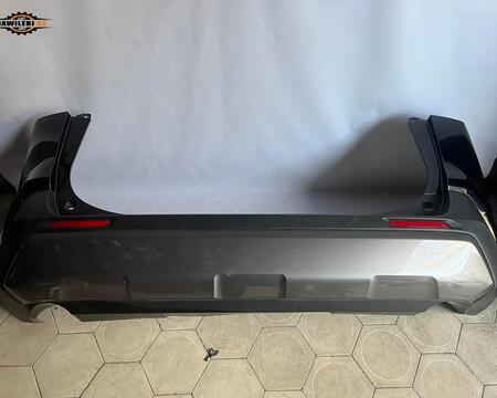 Rav-4 უკანა ბამპერი ზბორი   თავისი პარკინგებით ორიგინალი