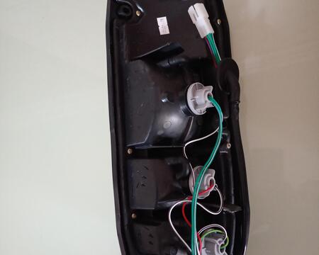 Toyota LC 70-ის უკანა ფარი