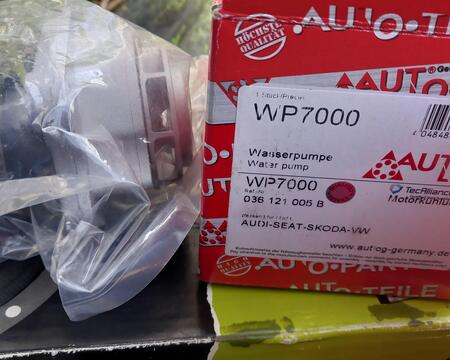 NISSAN LATIO 1.8L