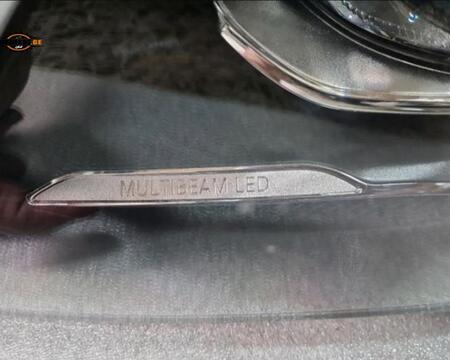 MERCEDES W 213