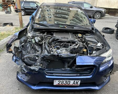 იშლება Subaru WRX 2015 იანი  მექანიკა . 