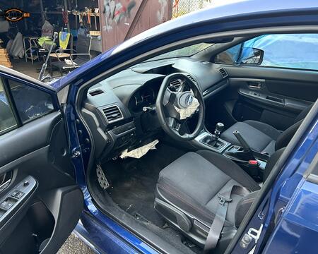 იშლება Subaru WRX 2015 იანი  მექანიკა . 