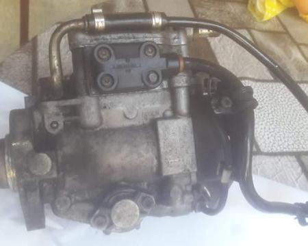 ტოპლიო ნასოსი აუდის 1.9 დიზელი.და წინა ფარი