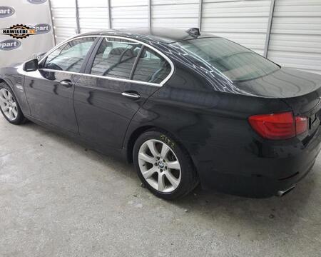 იშლება Bmw F10 ები.