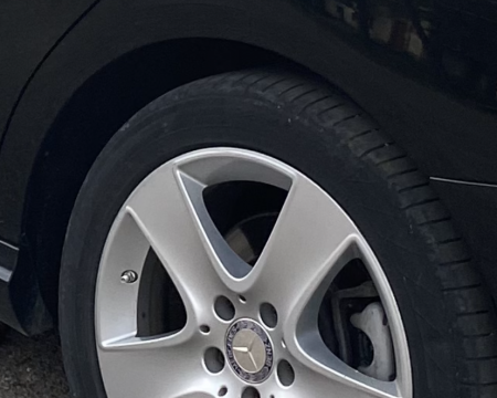 იყიდება დისკები 18 იანები თავისი საბურავები5