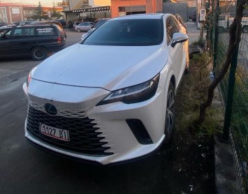 იშლება Rx 350 (2023-2025)