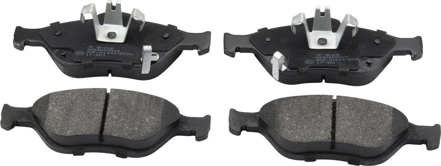 Тормозные колодки спереди для Toyota Yaris, JP Group 4863603810
